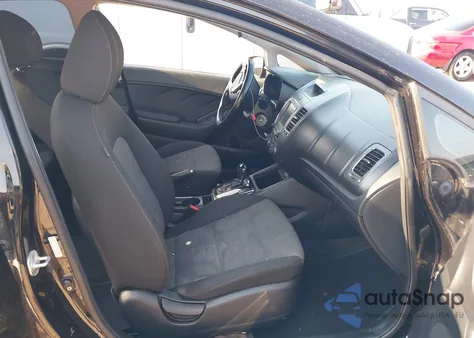 2017 Kia Forte S z USA, uszkodzony, nr VIN 3KPFL4A79HE028466